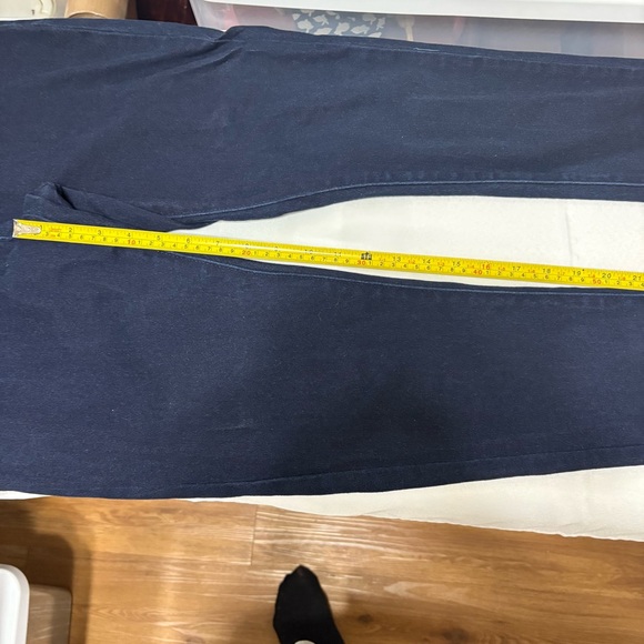 Levi's Women's Navy Skinny Jeans - Picture 7 of 8